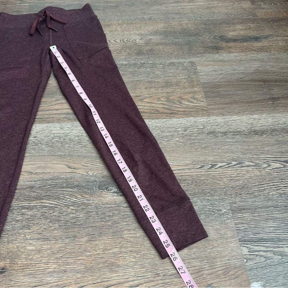 Aerie Chill Play Move Leggings Size Small Burgundy High Rise Jogger Pockets - Picture 8 of 8
